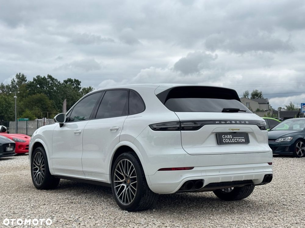 Porsche Cayenne - 7