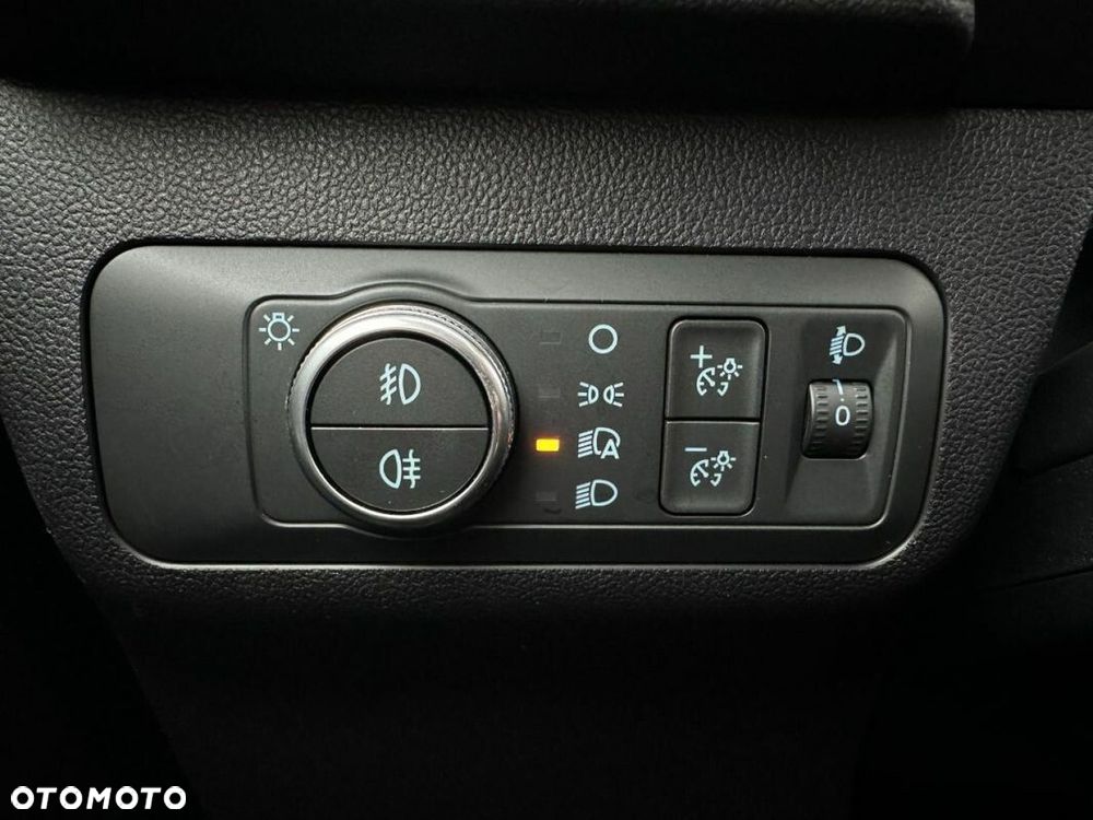 Ford Kuga - 18
