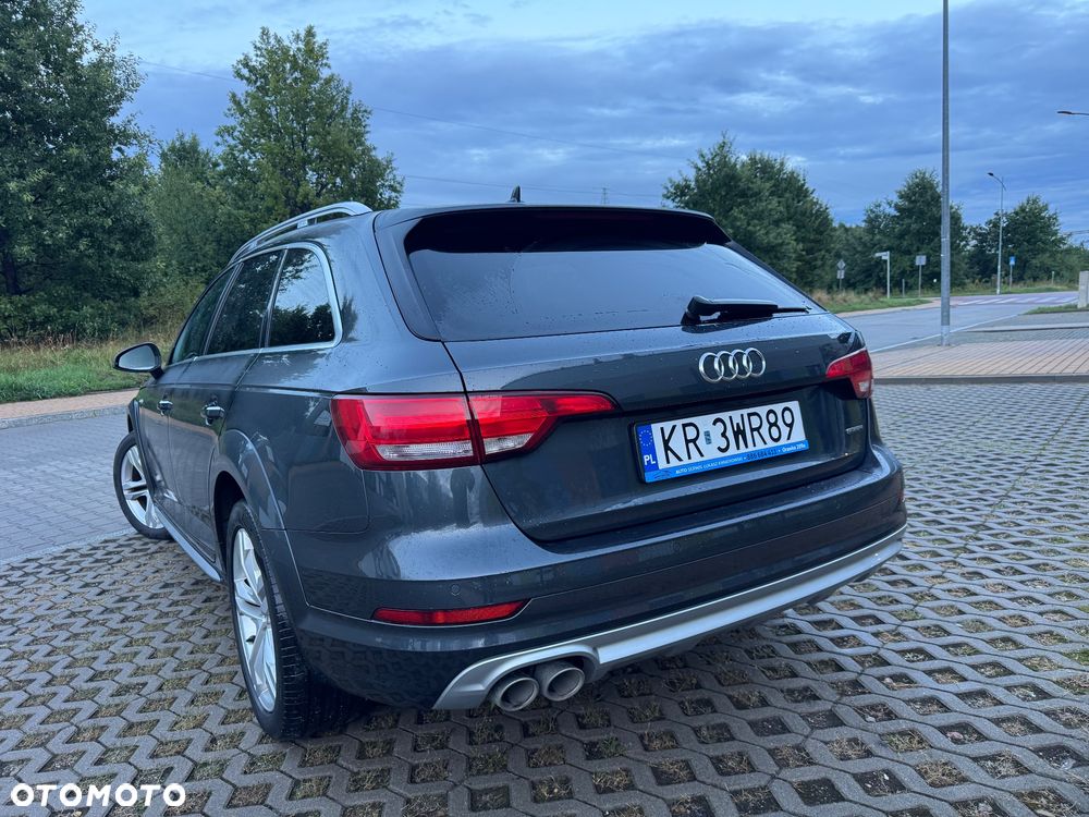 Audi A4 Allroad 2.0 TDI Quattro S tronic - 11