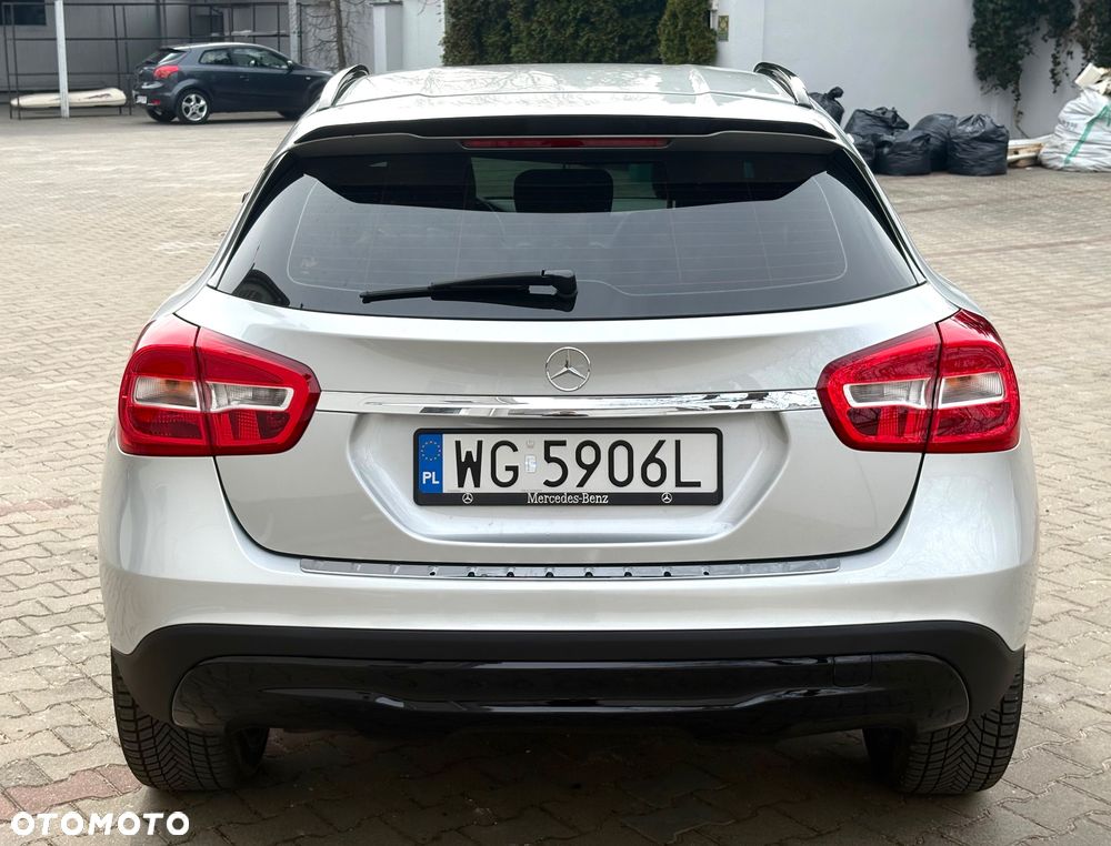 Mercedes-Benz GLA 200 (CDI) d 4Matic 7G-DCT AMG Line - 7