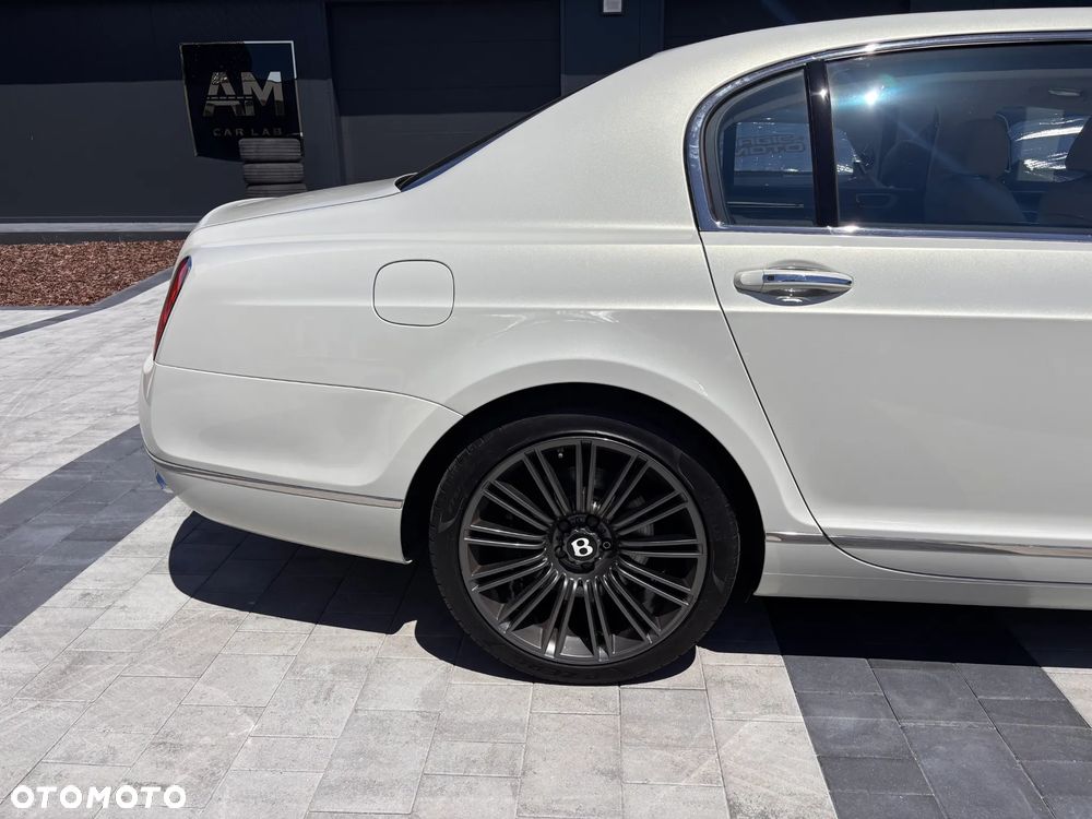 Bentley Flying Spur Speed - 9