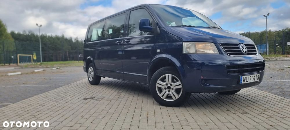 Volkswagen Transporter - 1