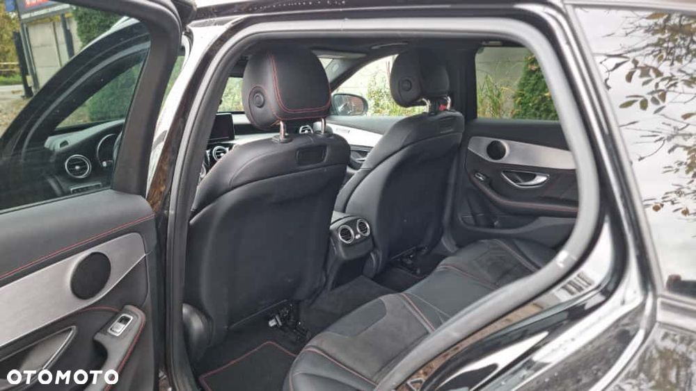 Mercedes-Benz Klasa C 450 AMG 4Matic 7G-TRONIC - 14