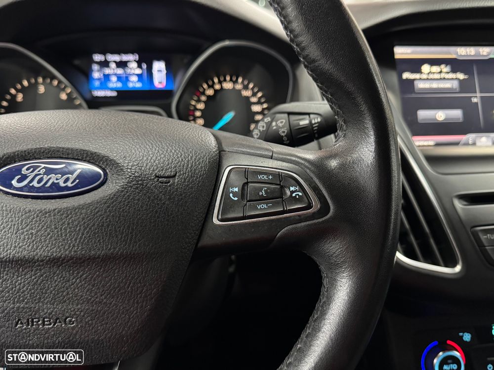 Ford Focus SW 1.5 TDCi Titanium - 22
