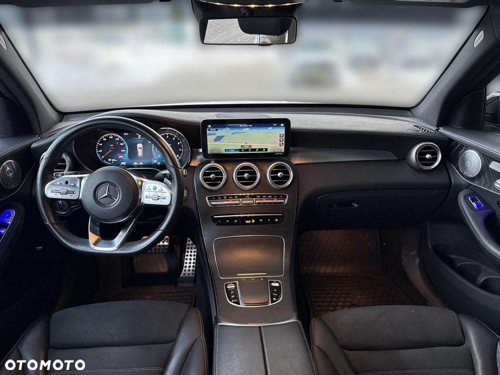 Mercedes-Benz GLC - 15