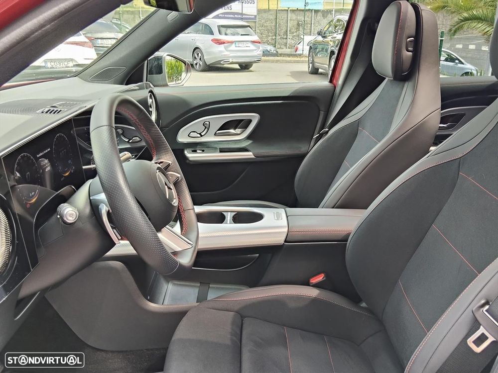 Mercedes-Benz GLB 250+ - 12