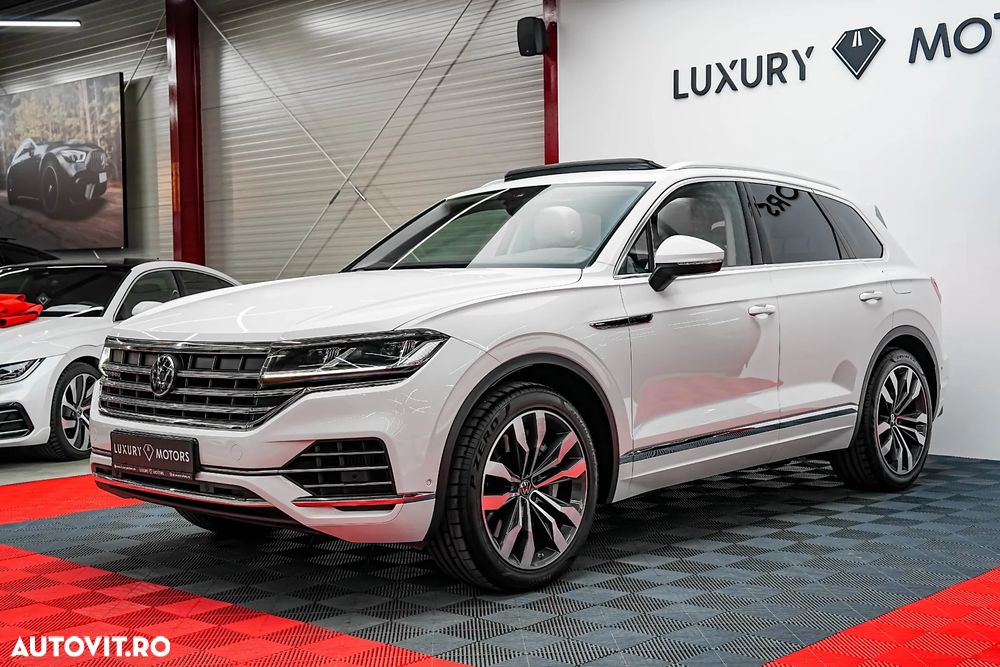 Volkswagen Touareg 3.0 V6 e-Hybrid 4Motion Aut. Elegance - 1