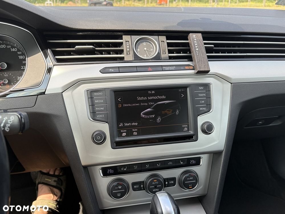 Volkswagen Passat Variant 2.0 TDI SCR DSG Comfortline - 11