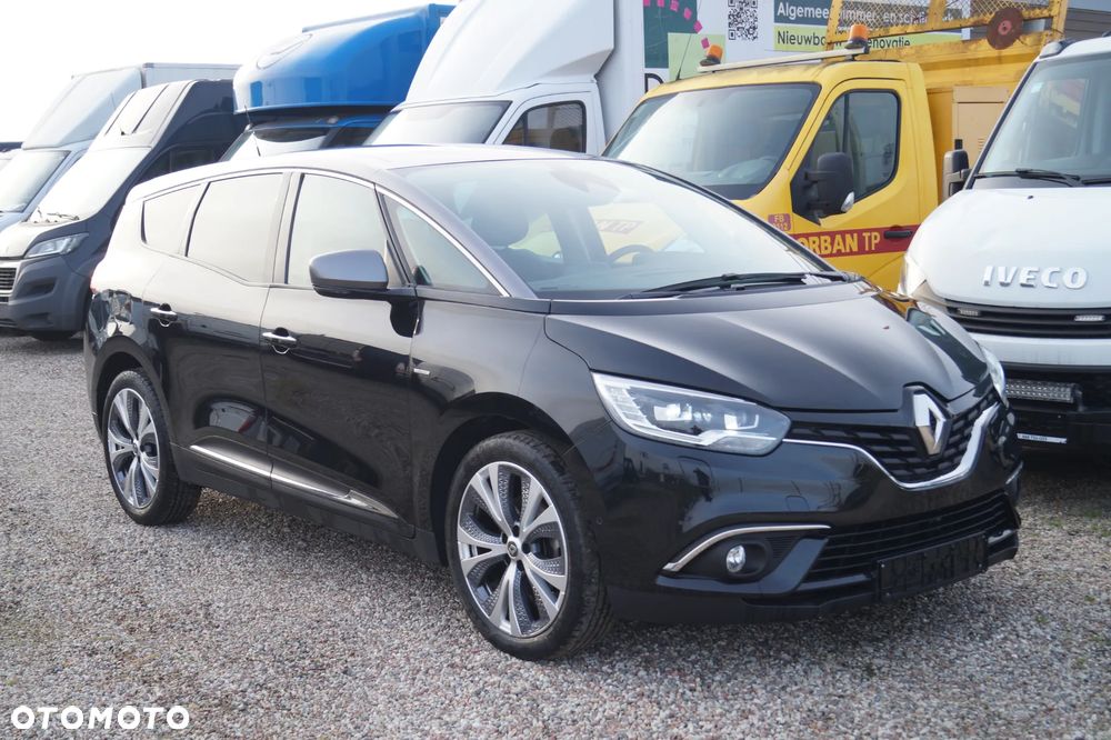 Renault Grand Scenic - 12