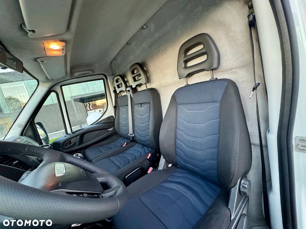 Iveco DAILY - 7
