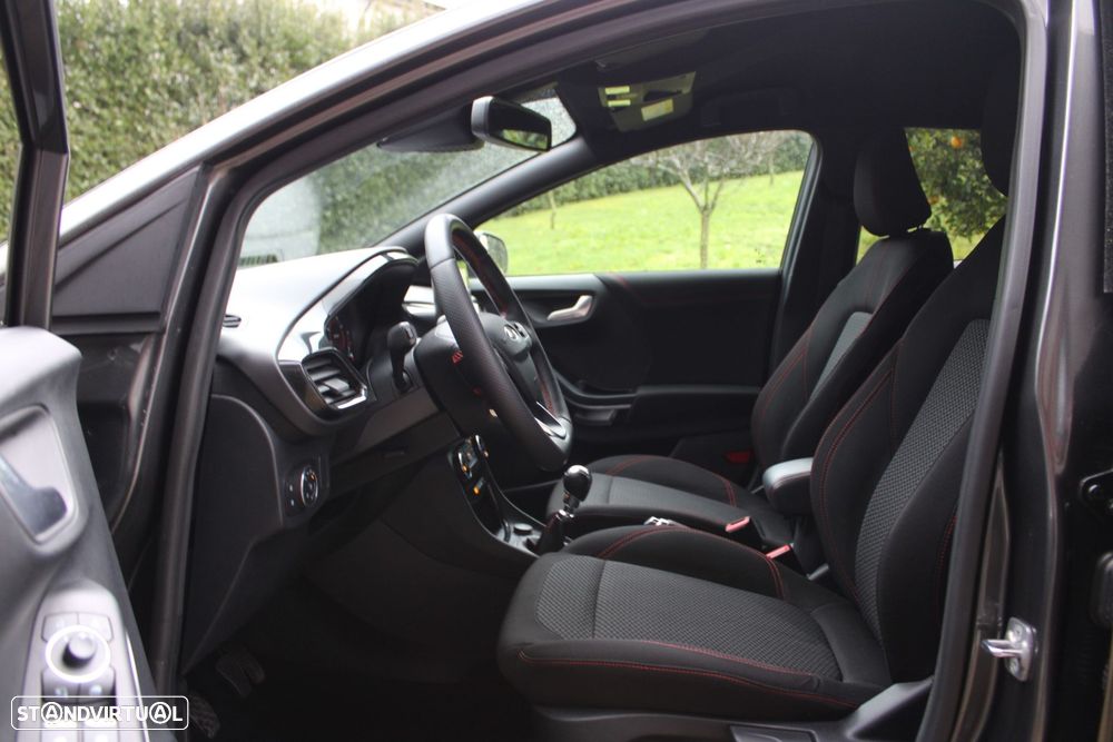 Ford Puma 1.0 EcoBoost MHEV ST-Line - 4