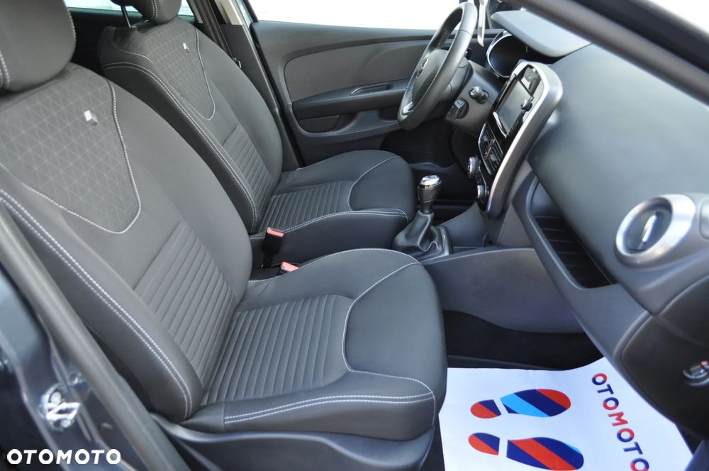 Renault Clio - 16