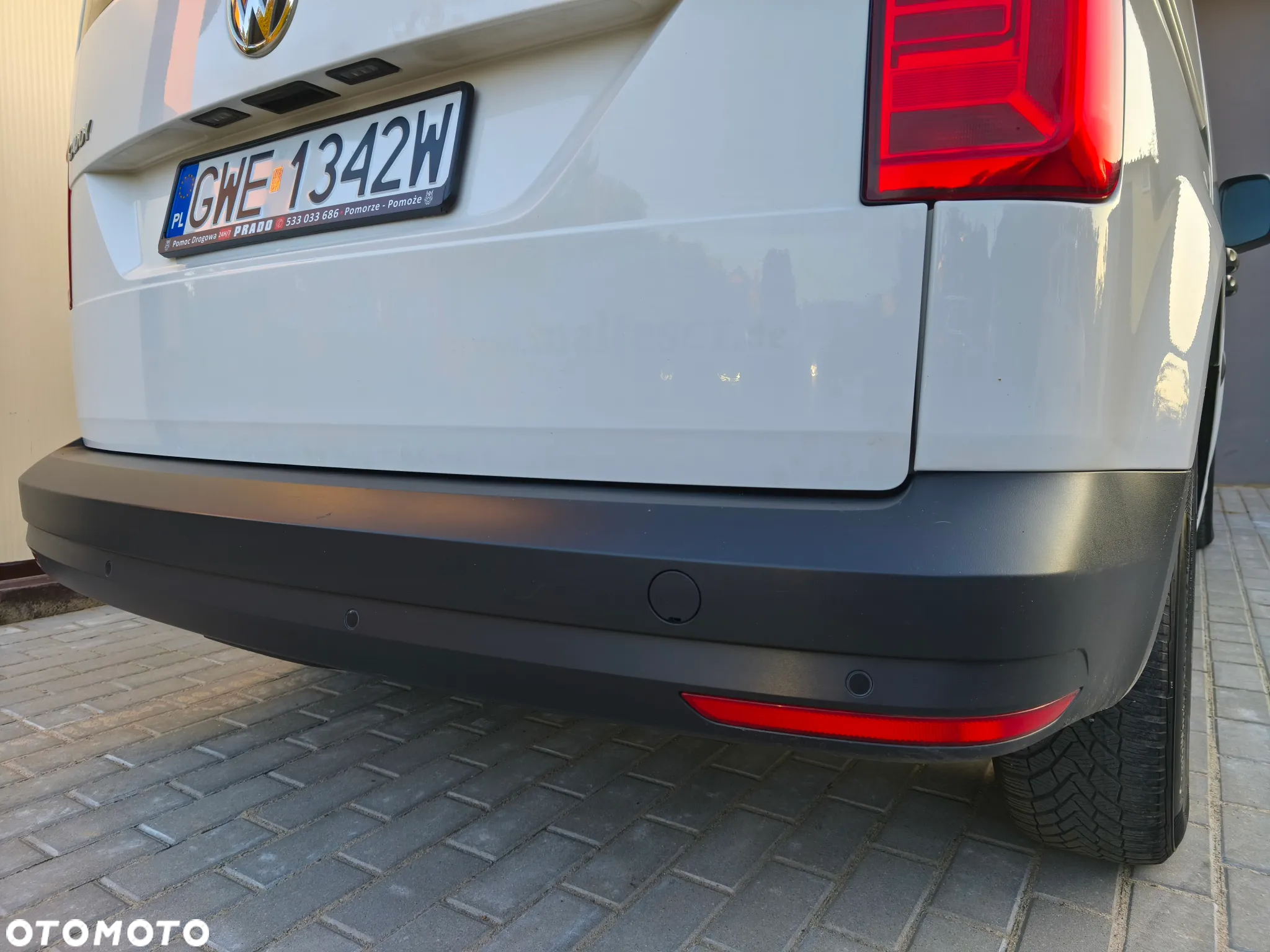 Volkswagen Caddy - 10