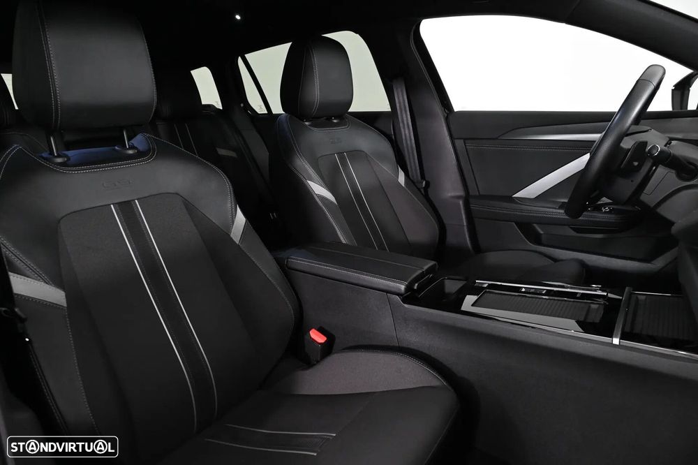 Opel Astra Sports Tourer 1.6 T PHEV GS Line - 4