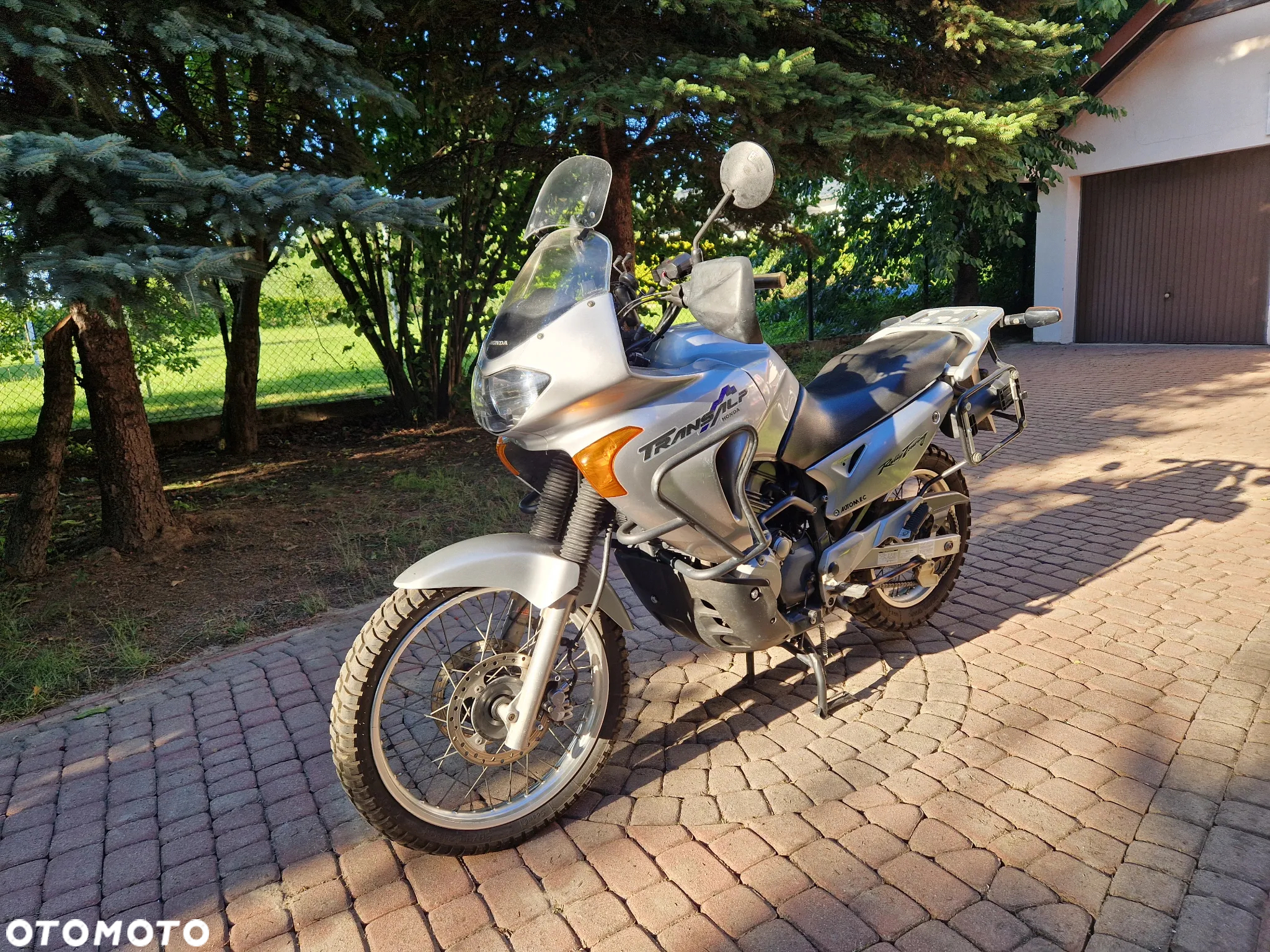 Honda Transalp - 12