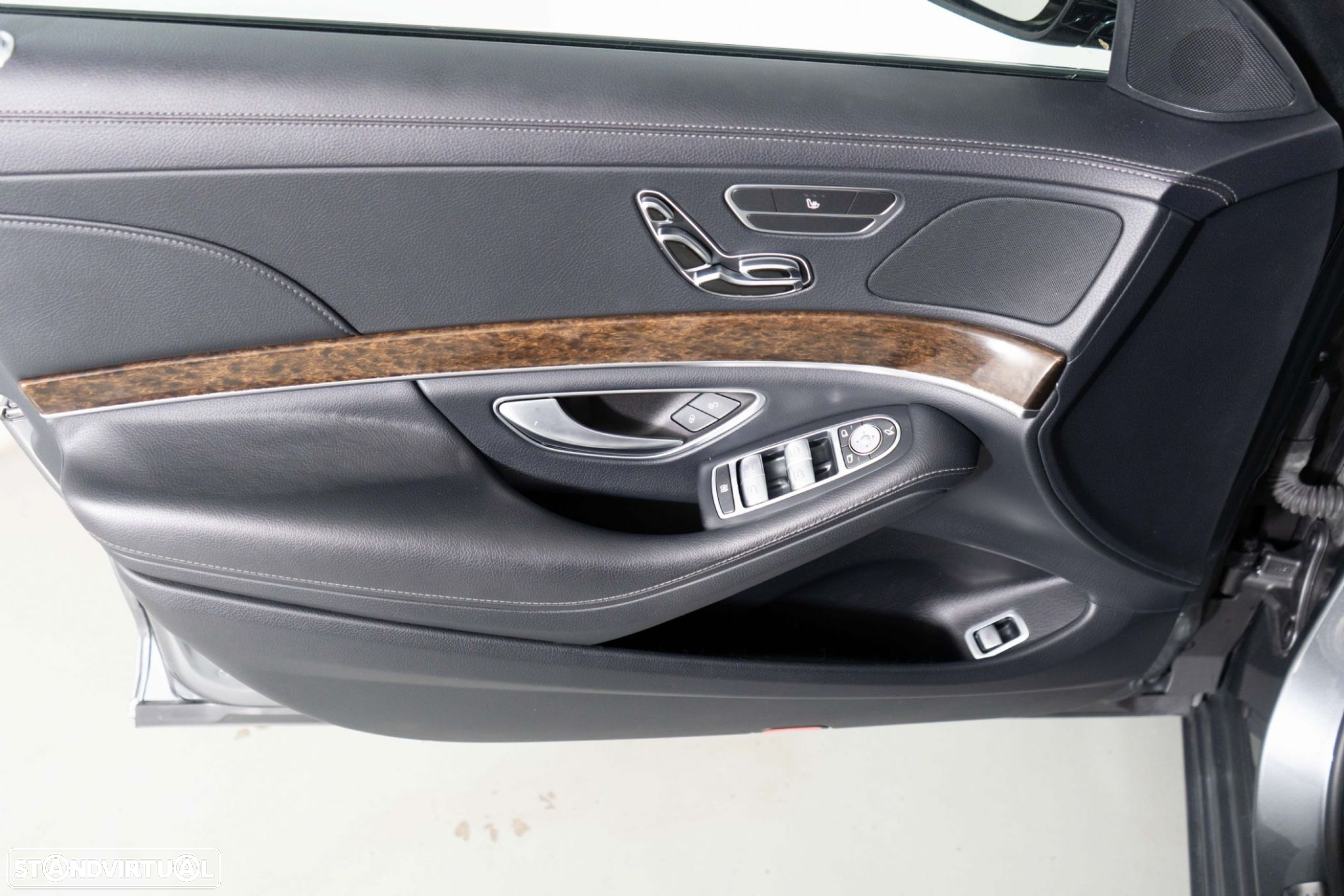 Mercedes-Benz S 300 BlueTEC Hybrid - 15