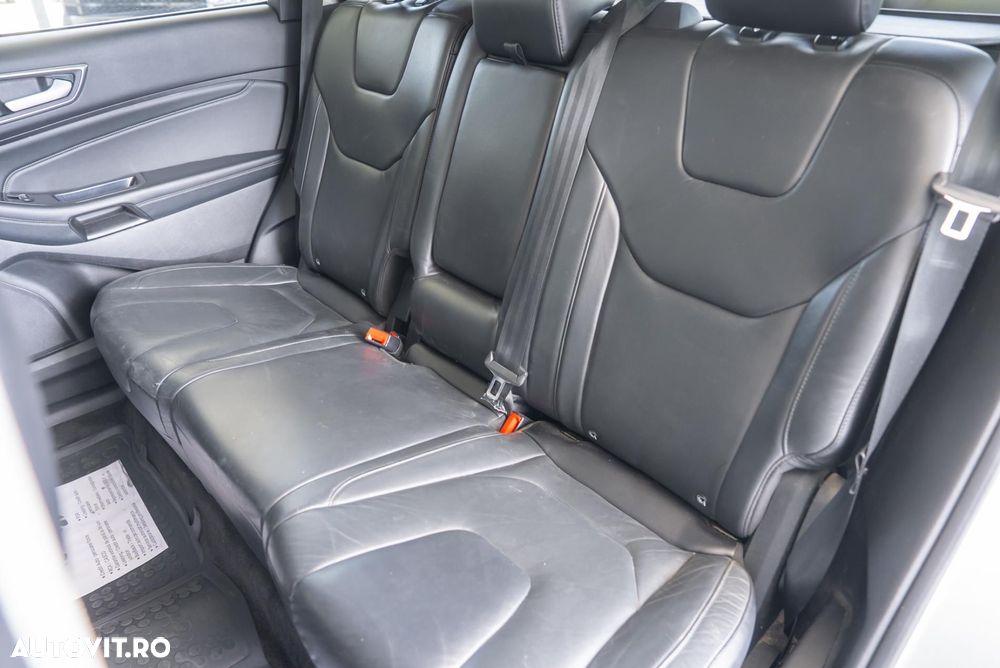Ford Edge 2.0 TDCi Bi-Turbo 4x4 Titanium - 23