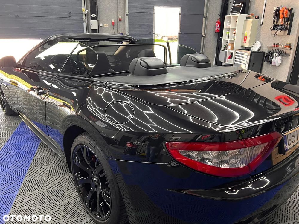 Maserati GranCabrio - 5