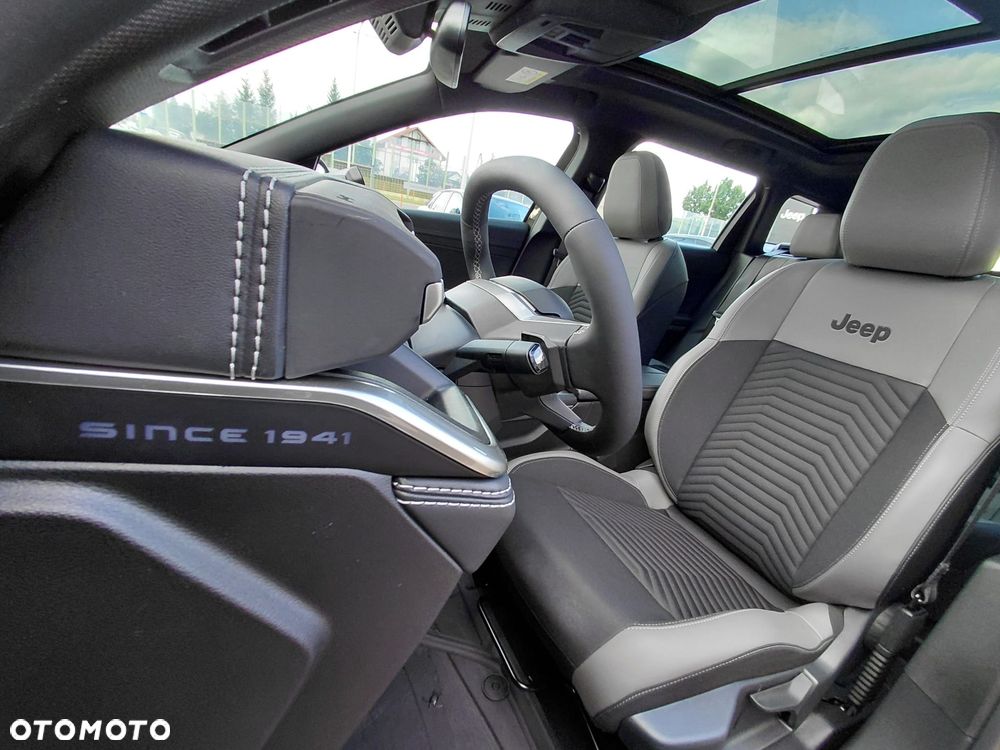 Jeep Compass 1.2 T3 mHEV Altitude FWD DCT - 11