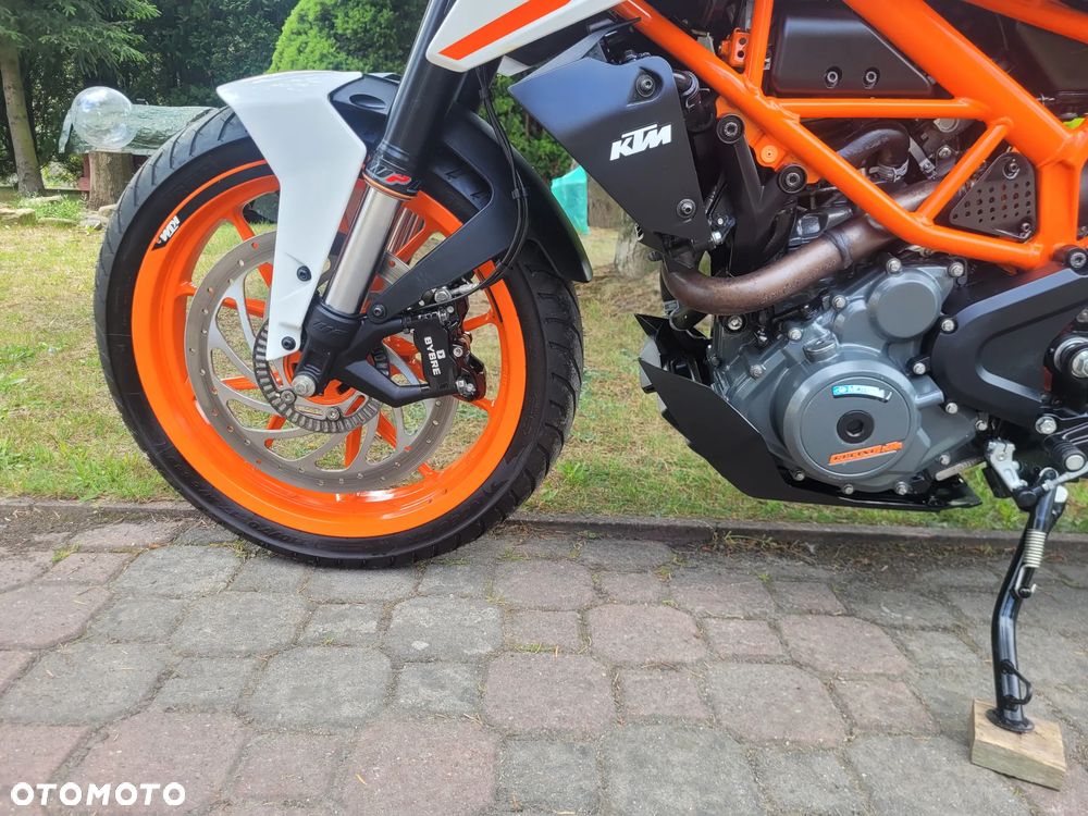 KTM Duke 390 - 22