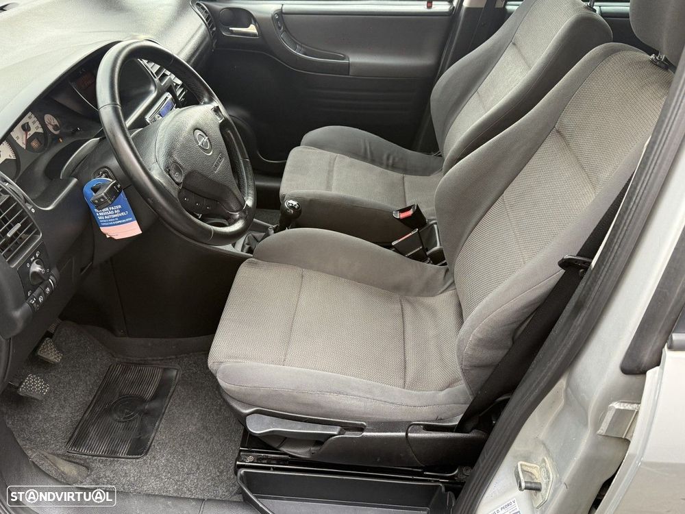 Opel Zafira - 6