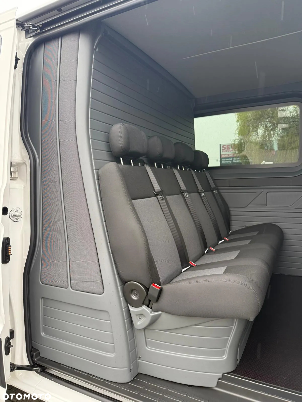 Volkswagen Crafter - 31