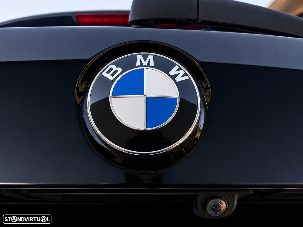 BMW X1 16 d sDrive Advantage - 12