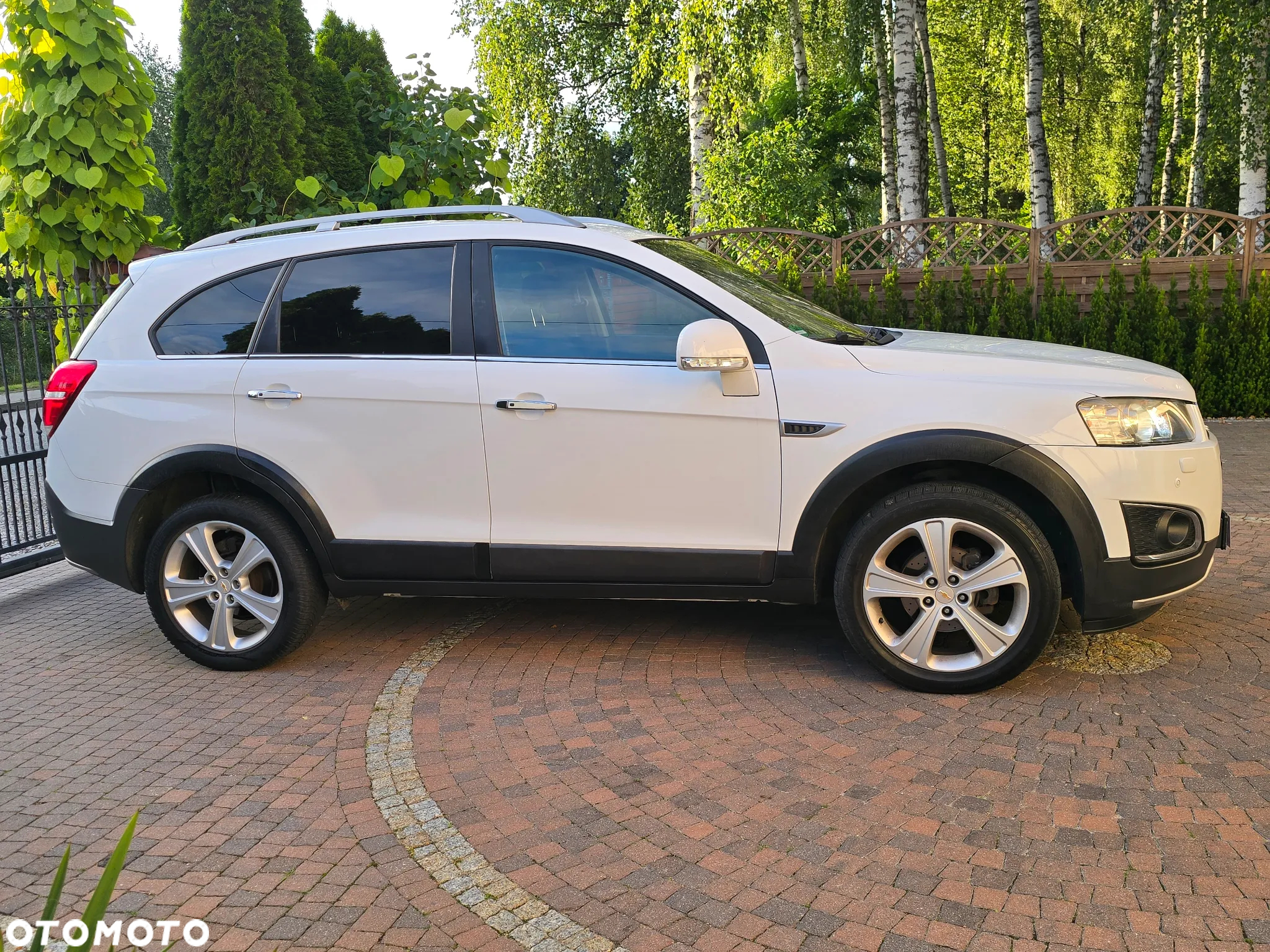 Chevrolet Captiva 2.2 TD AWD LTZ - 11