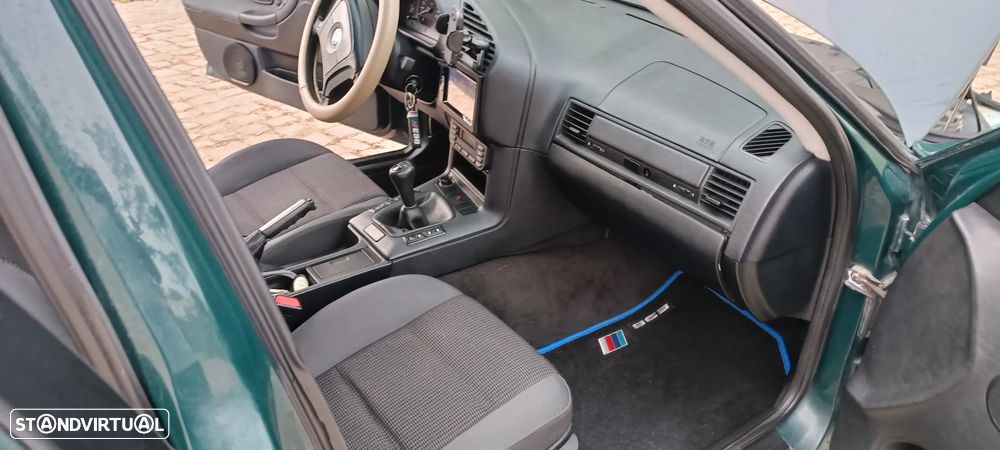 BMW 318 tds - 13