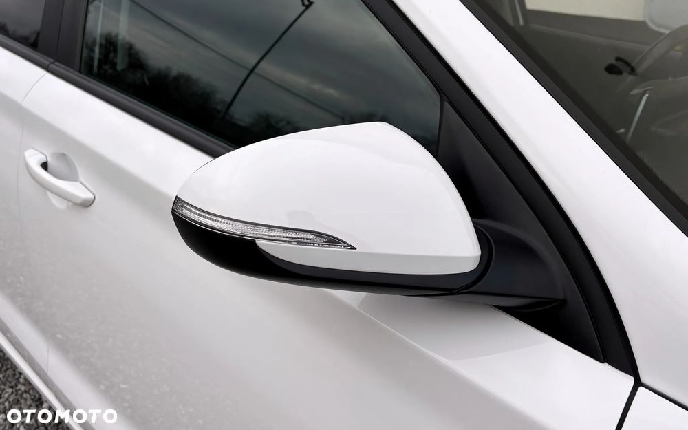 Hyundai i30 1.4 Passion - 36