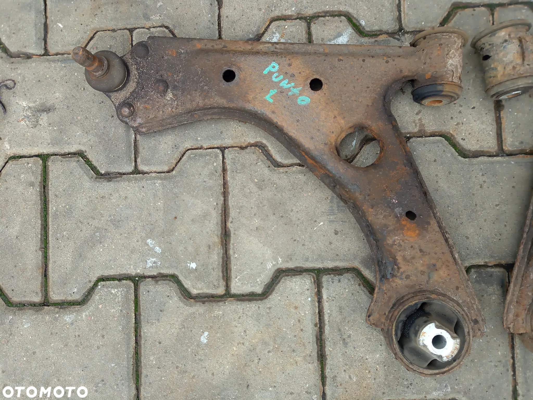 Fiat Grande Punto wahacz przod prawy lewy 07r - 4