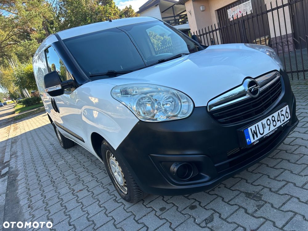 Opel Combo - 8