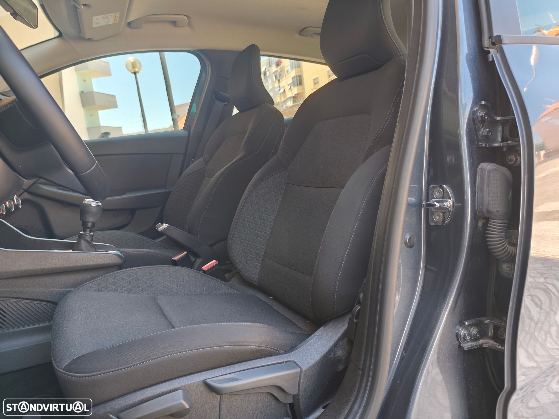 Renault Clio 1.5 Blue dCi Intens - 9