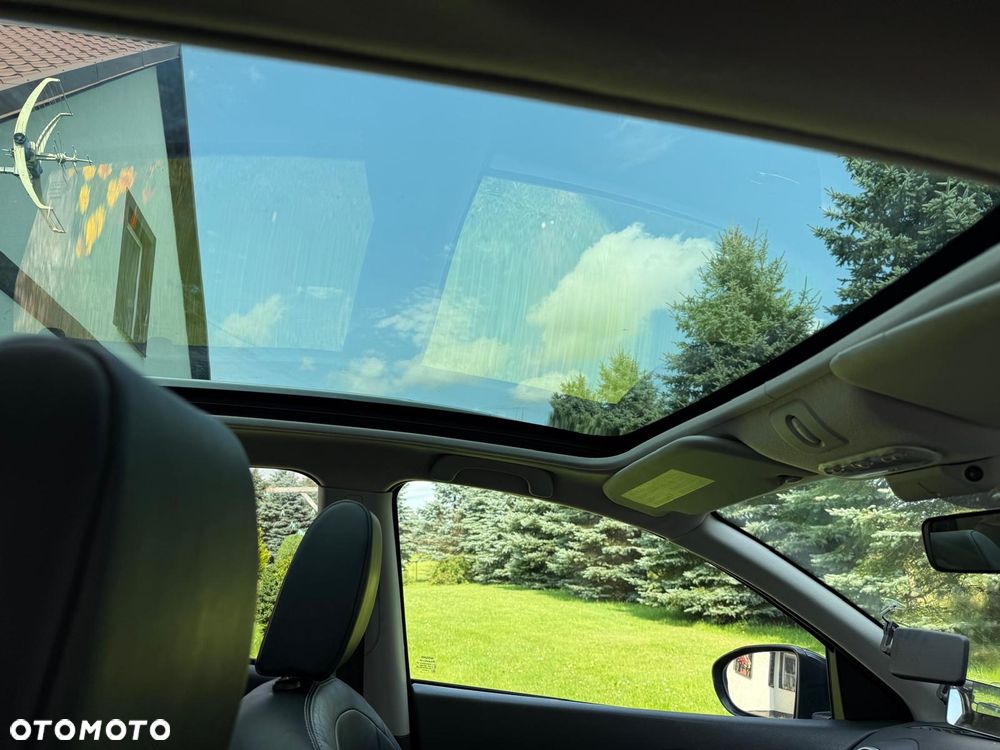 Nissan Qashqai 2.0 dCi 4x4 Tekna Premium - 14