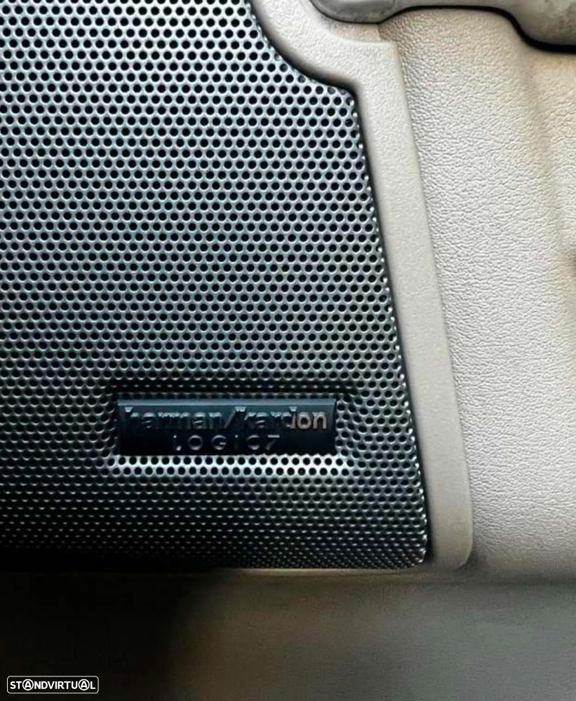 Land Rover Discovery 5.0 V8 HSE Luxury Edition - 16