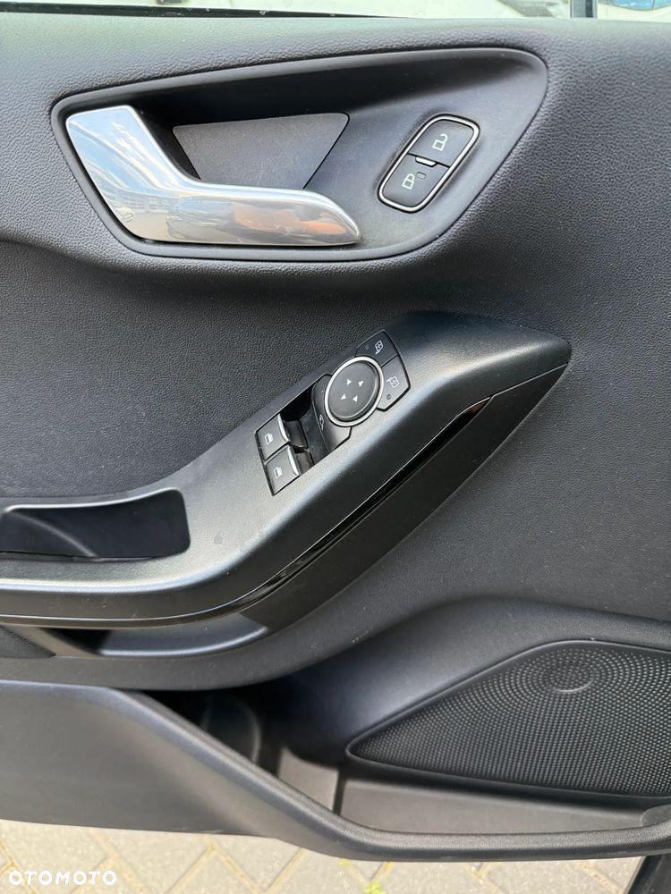 Ford Fiesta 1.0 EcoBoost GPF SYNC Edition ASS - 16