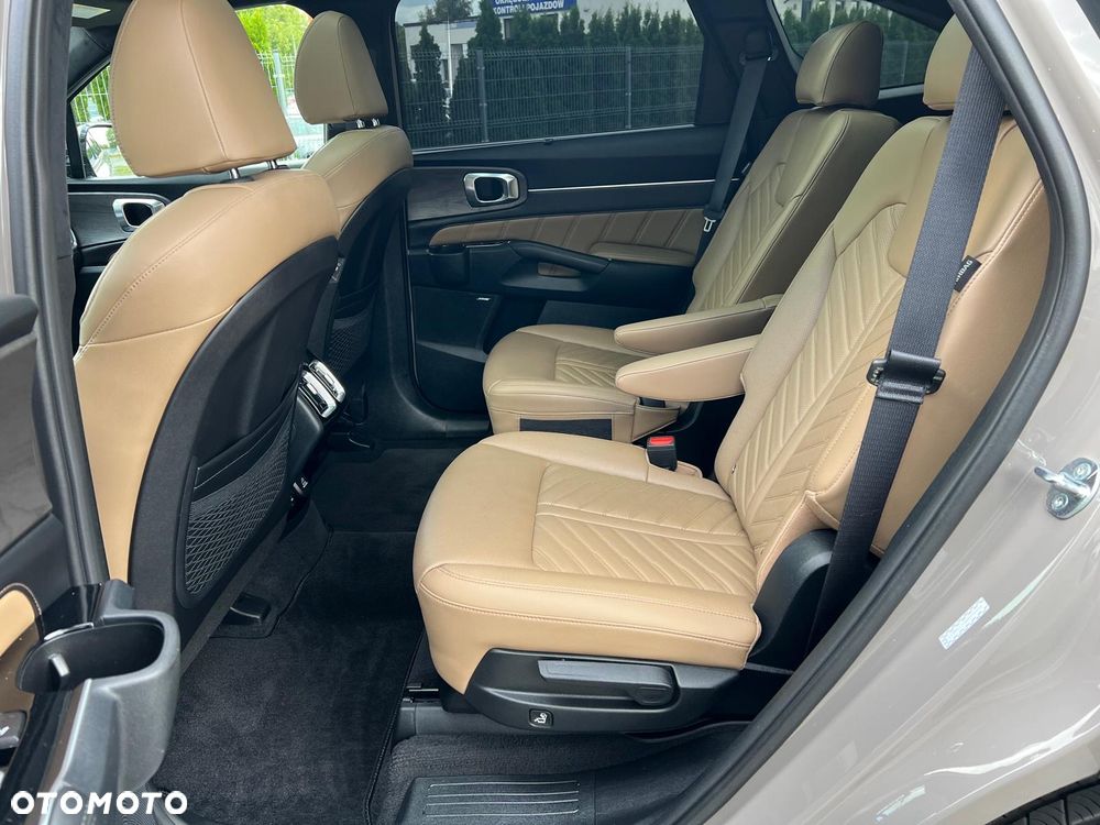 Kia Sorento - 24
