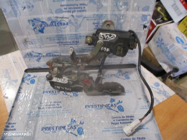 Fecho 8327066A00 SUZUKI VITARA 1997 1.9D TURBO 75CV 2P VERDE FD 3 + 4 - 1