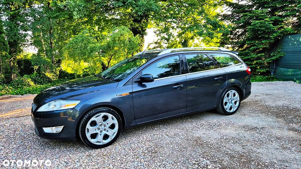 Ford Mondeo 2.0 Ghia X100 / X - 25