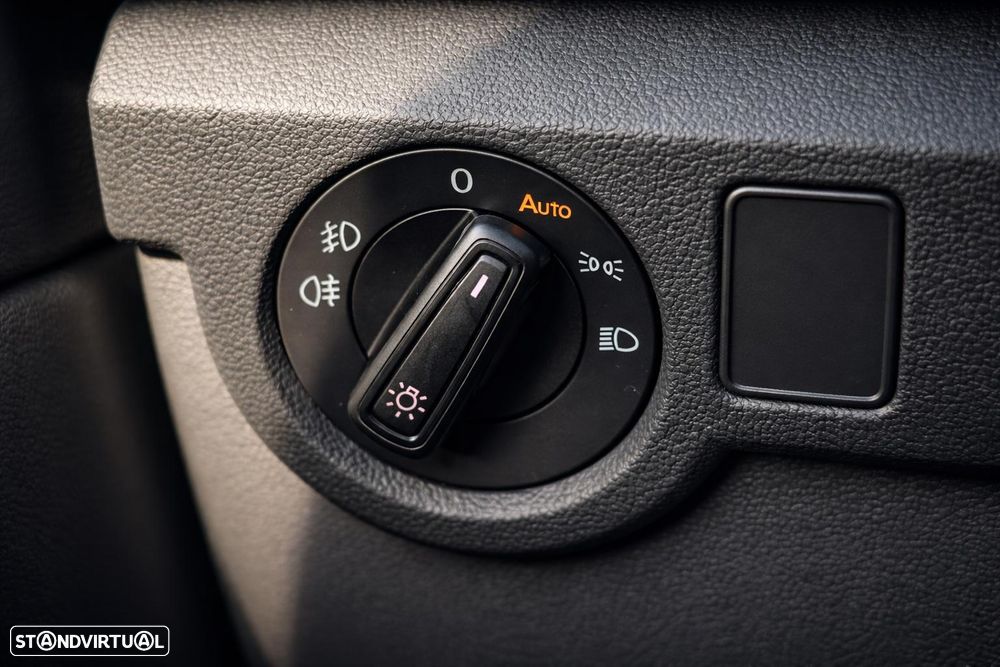 VW T-Cross 1.0 TSI OPF DSG R-Line - 29