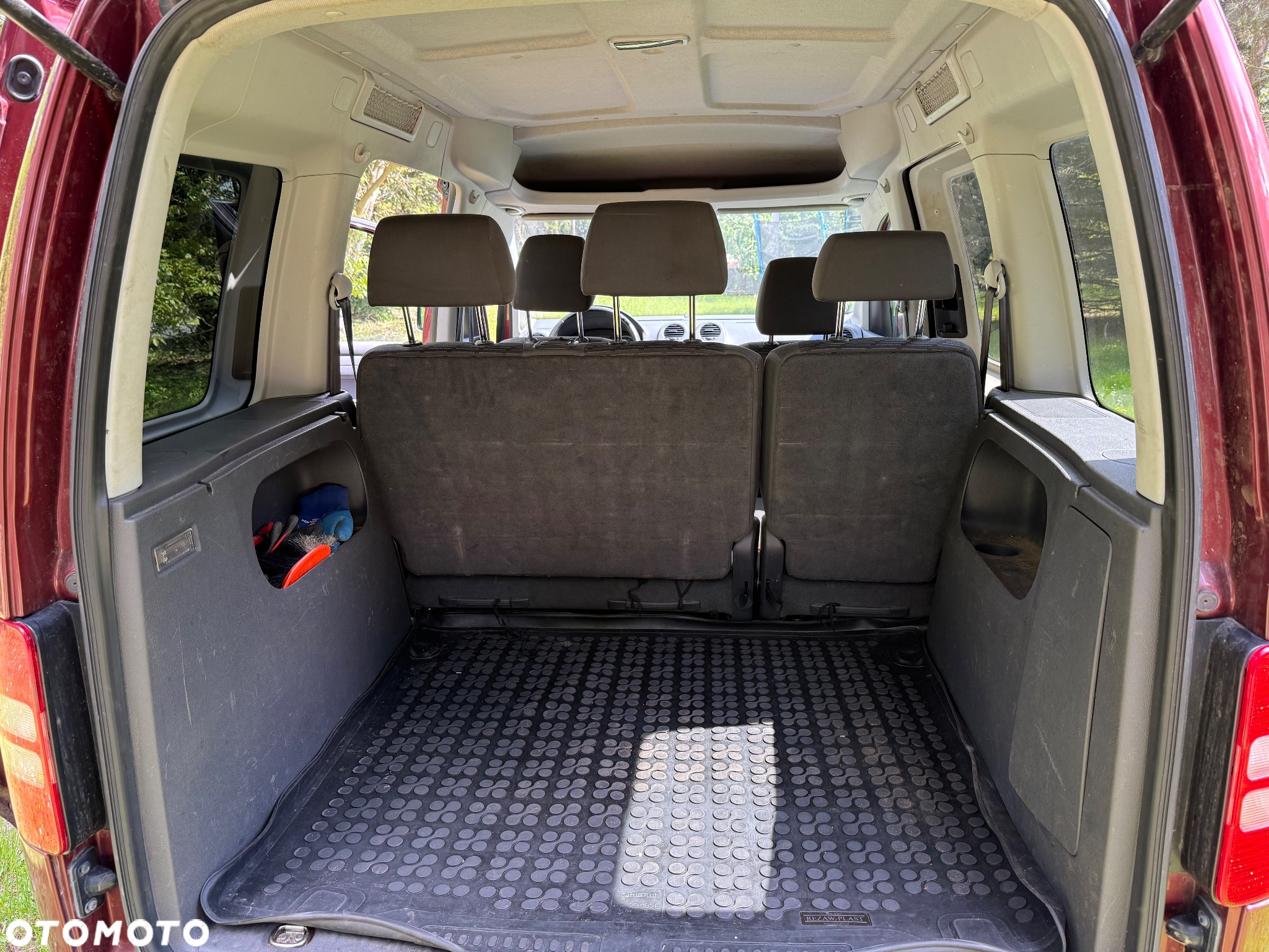 Volkswagen Caddy 2.0 TDI Comfortline 4Motion DSG - 9