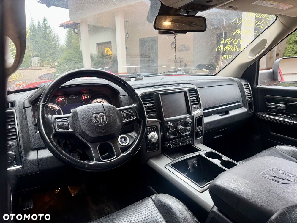 Dodge RAM - 12