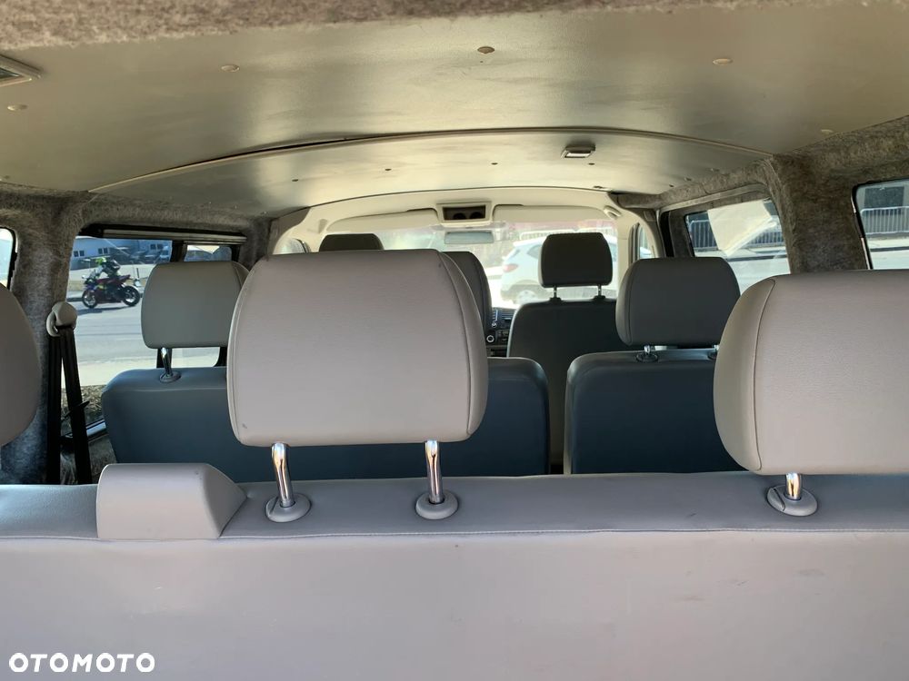 Volkswagen Transporter Standard - 13