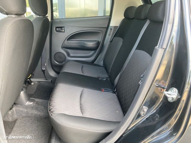 Mitsubishi Space Star 1.2 Intense - 26