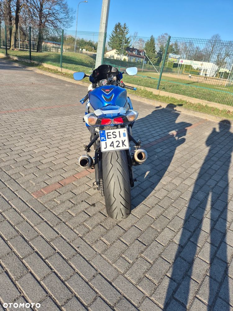 Suzuki GSX-R - 11