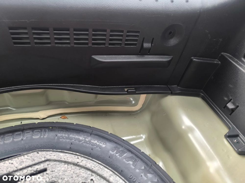 Kia Stonic 1.0 T-GDI L DCT - 12