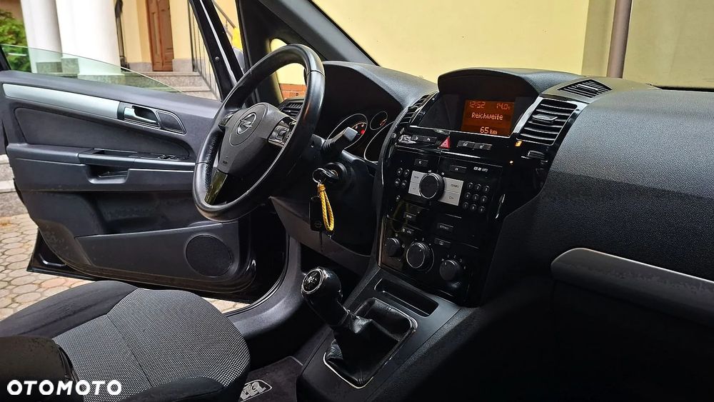 Opel Zafira 1.8 Edition 111 Jahre - 24