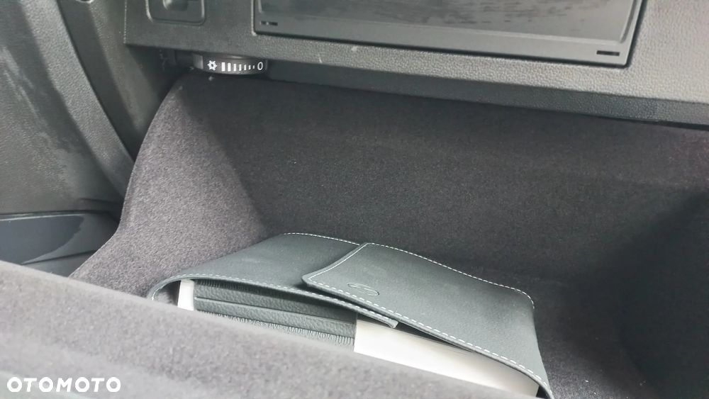 Volkswagen Passat 2.0 TSI Elegance DSG - 36