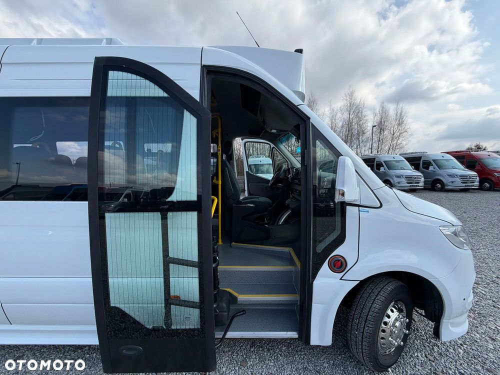 Mercedes-Benz Sprinter CITY - 15