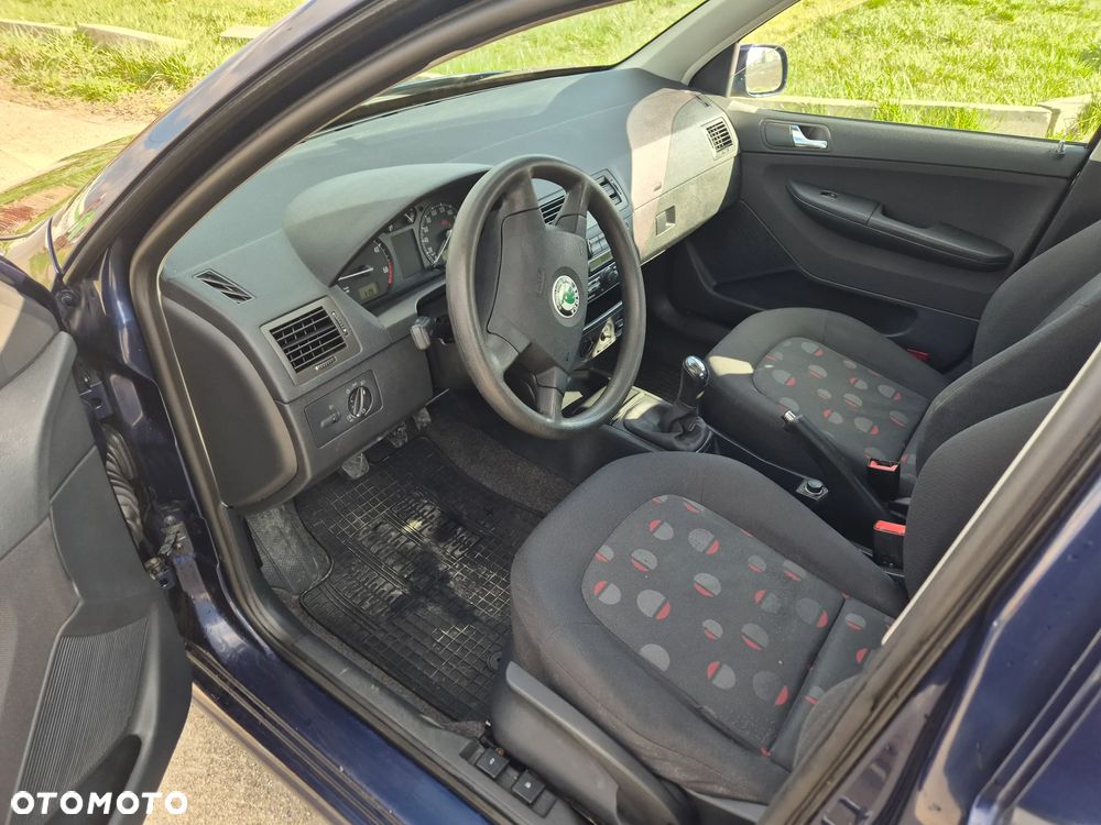 Skoda Fabia - 7